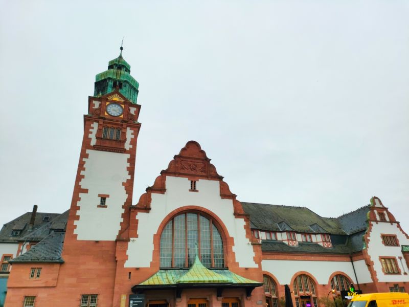 Bahnhofsgebäude Hauptbahnhof, Bad Homburg
