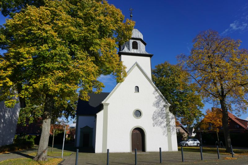 Herz-Jesu-Kirche, Hövelhof