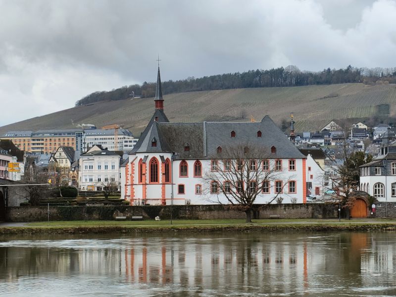 Cusanusstift, Bernkastel-Kues